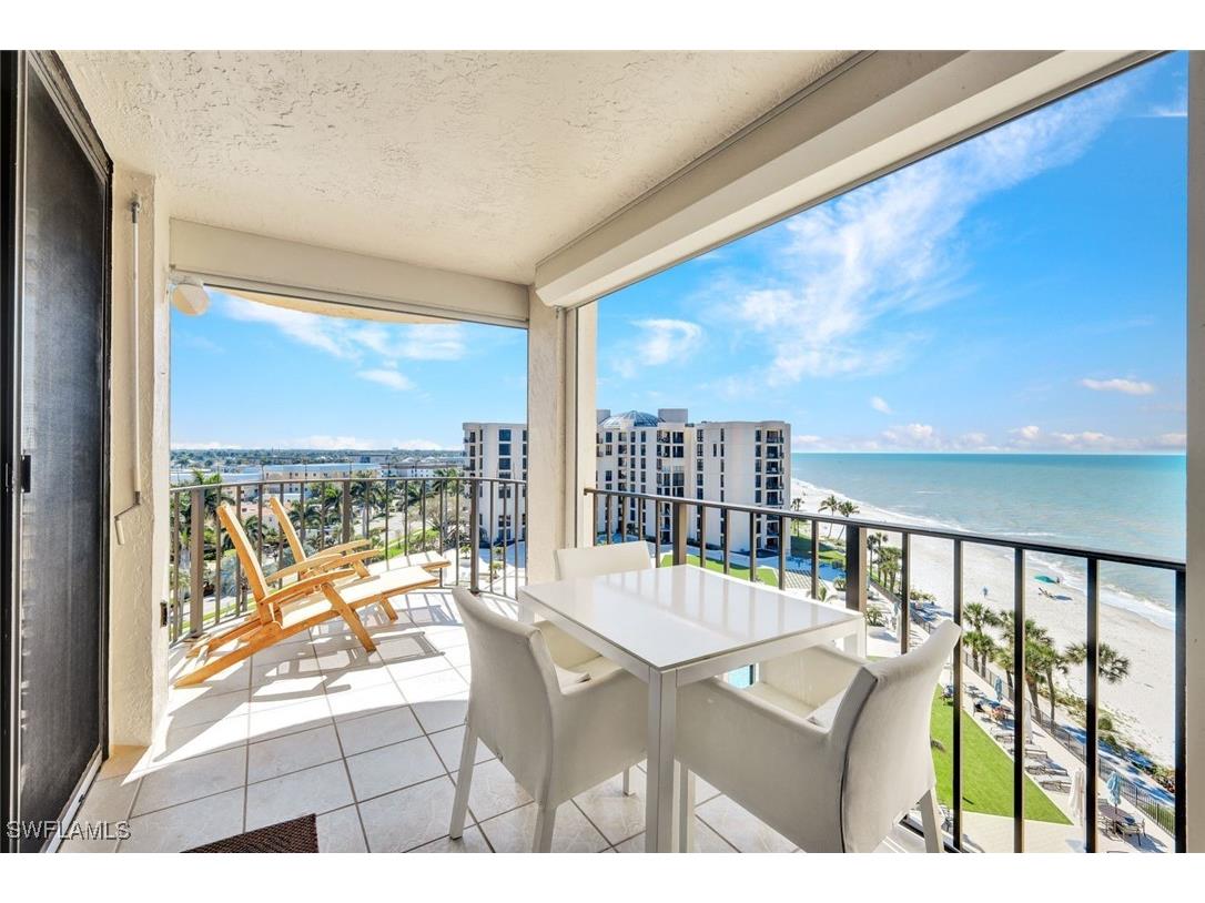 3215 Gulf Shore Boulevard N #704N Naples FL 34103 226005679 image1