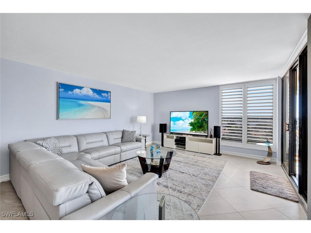 3215 Gulf Shore Boulevard N #704N Naples FL 34103 226005679 image6