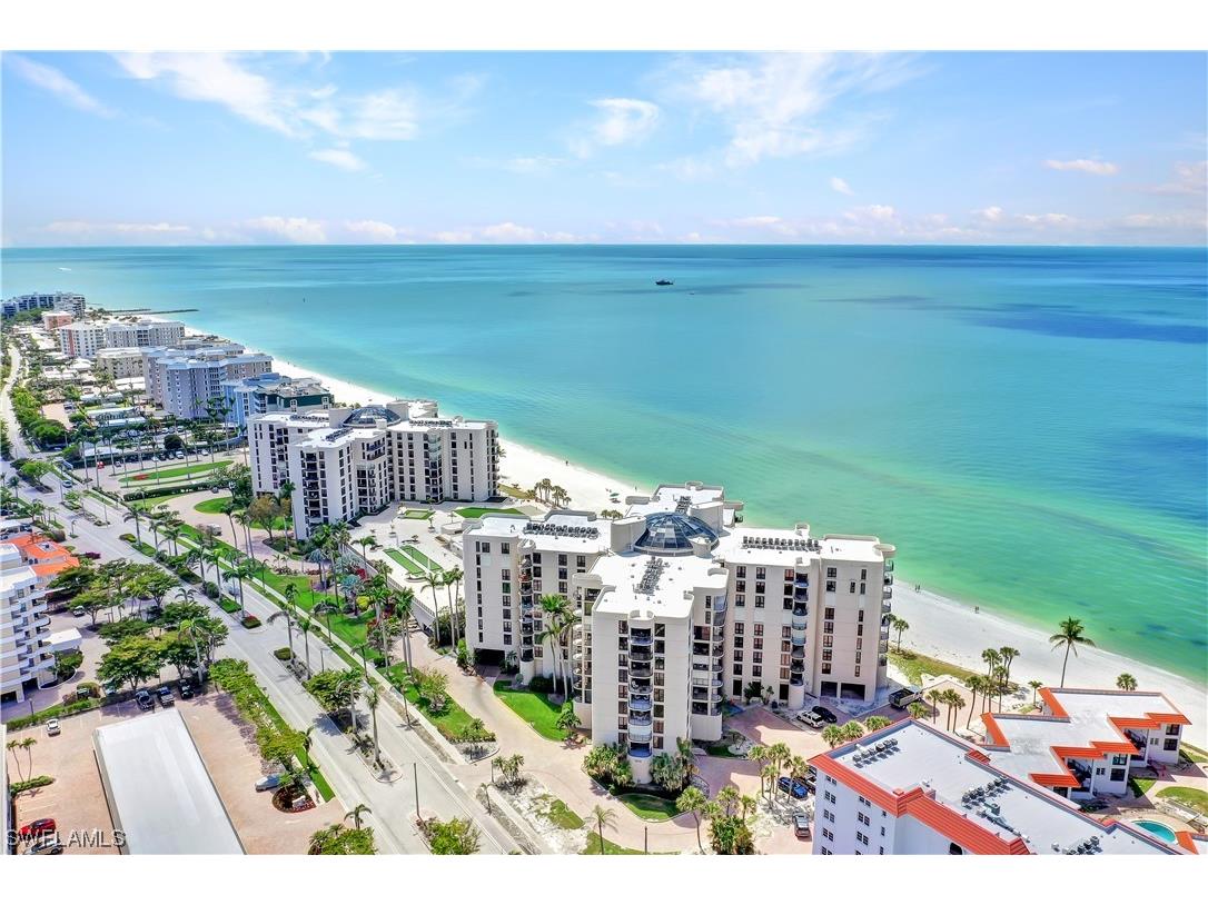 3215 Gulf Shore Boulevard N #PH-6N Naples FL 34103 223014034 image1