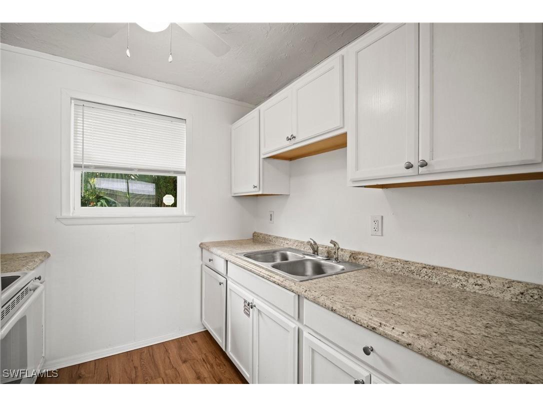 3215 Jeffcott Street Fort Myers FL 33916 225081893 image4