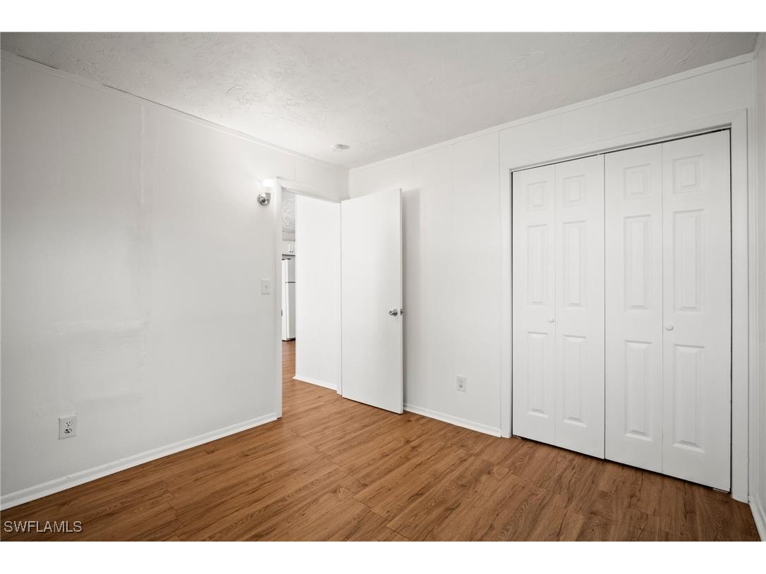 3215 Jeffcott Street Fort Myers FL 33916 225081893 image8