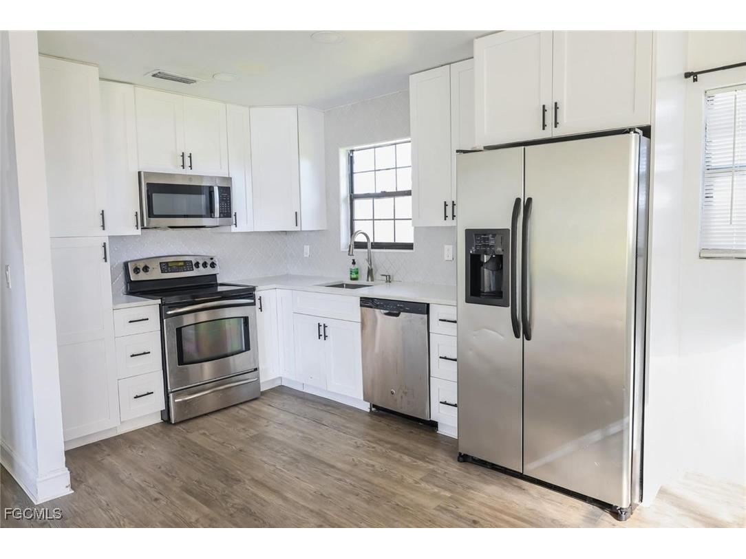 3216 22nd Street SW Lehigh Acres FL 33976 2025015657 image18