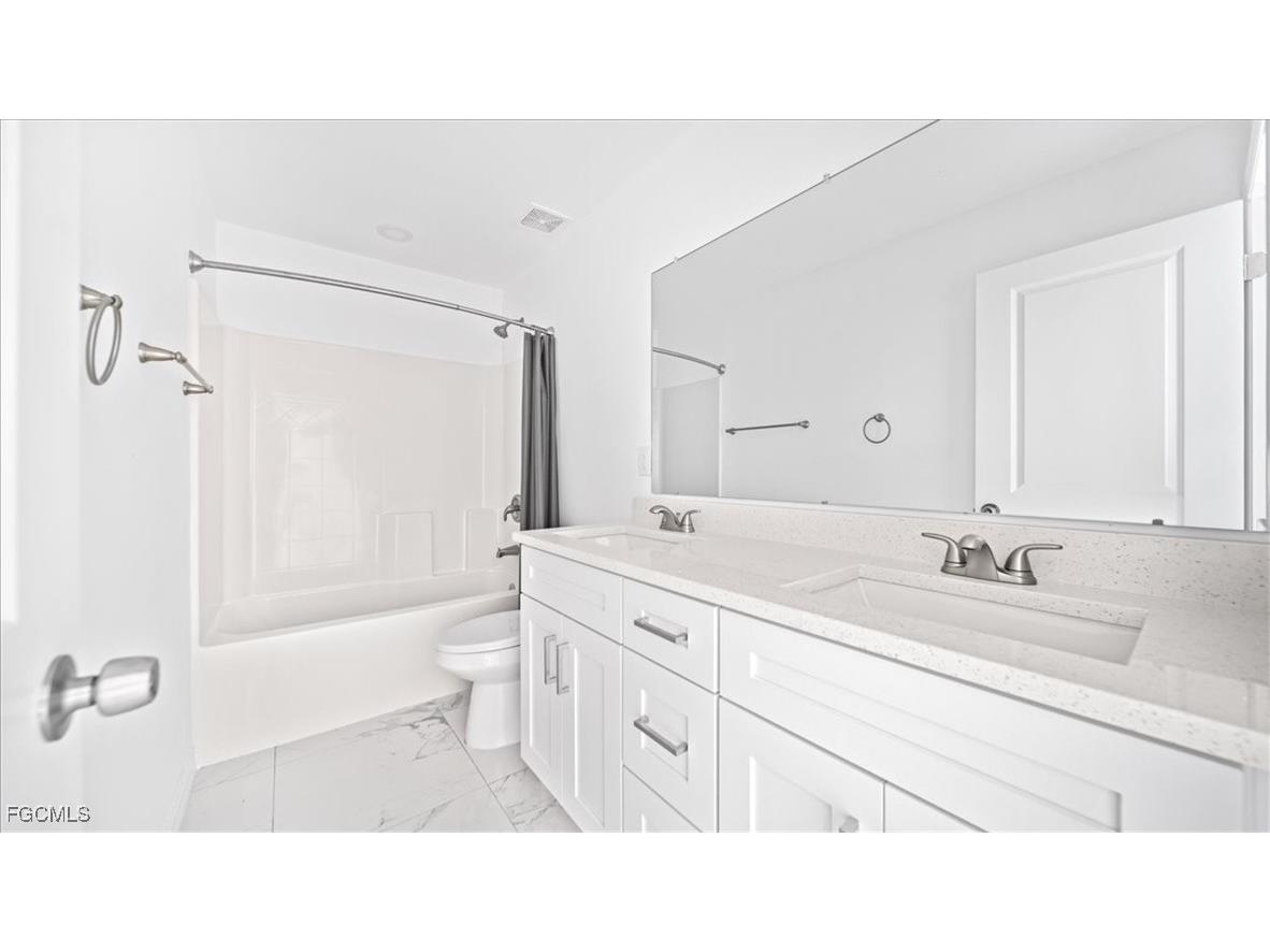 3216 Jeffcott Street Fort Myers FL 33916 2025019368 image30