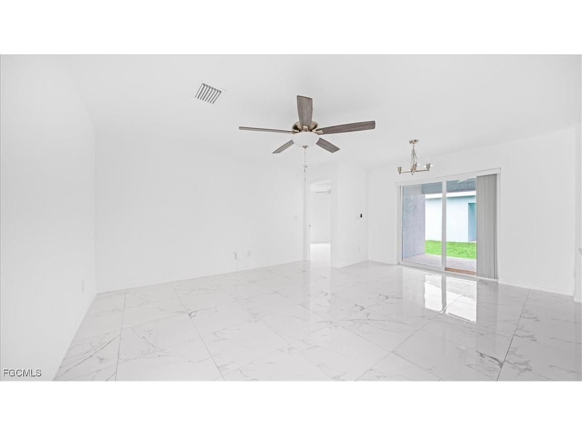 3216 Jeffcott Street Fort Myers FL 33916 2025019368 image6