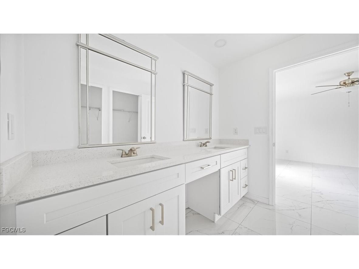 3216 Jeffcott Street Fort Myers FL 33916 2025019368 image7