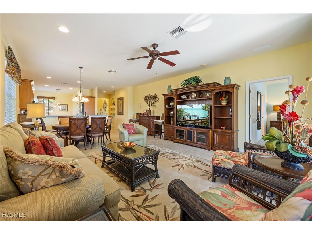 3216 Magnolia Landing Lane North Fort Myers FL 33917 2025023642 image10