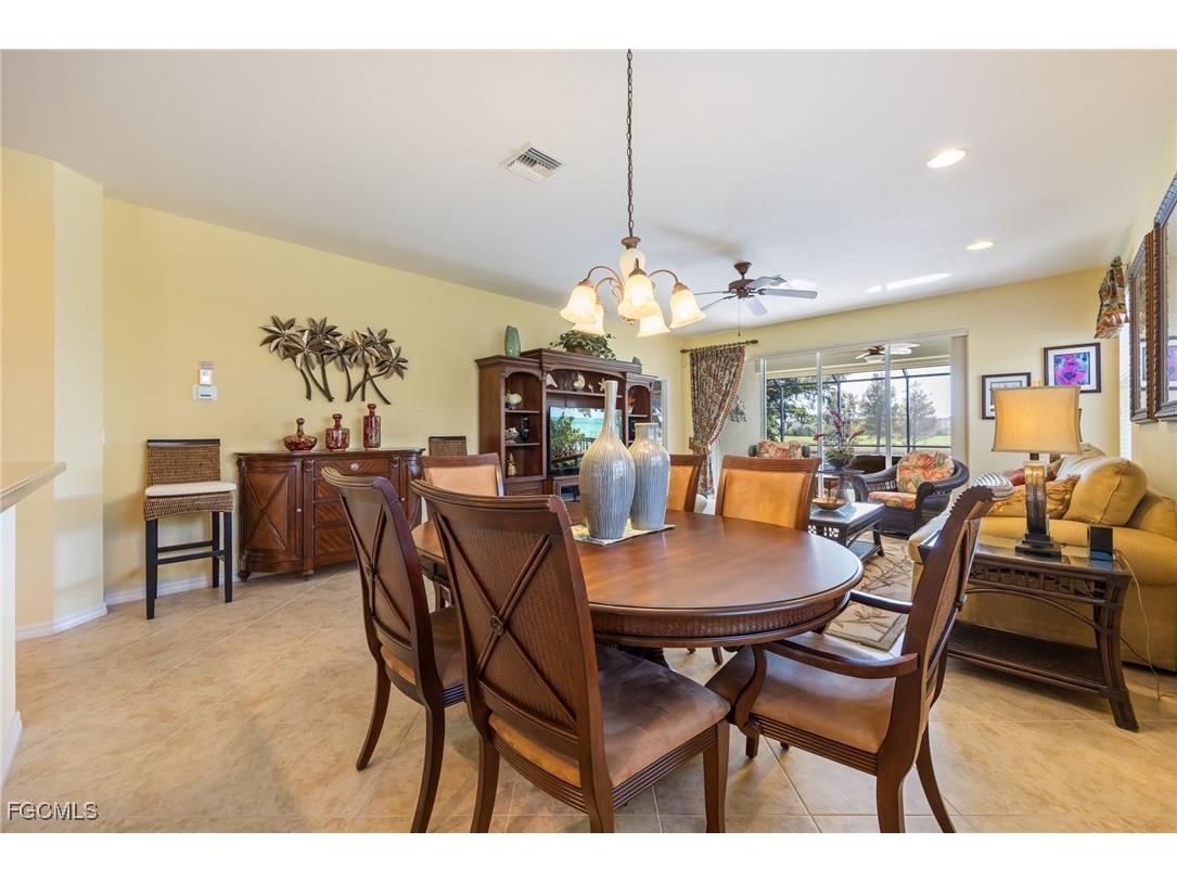 3216 Magnolia Landing Lane North Fort Myers FL 33917 2025023642 image12