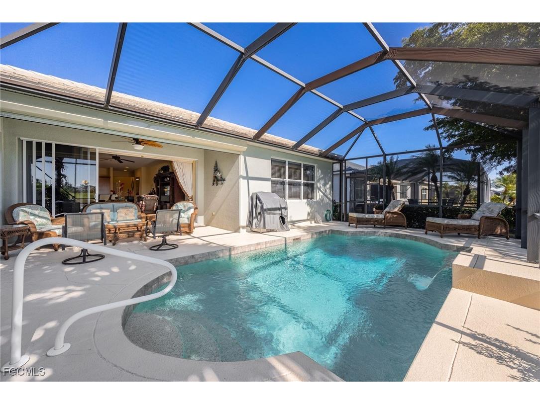 3216 Magnolia Landing Lane North Fort Myers FL 33917 2025023642 image16