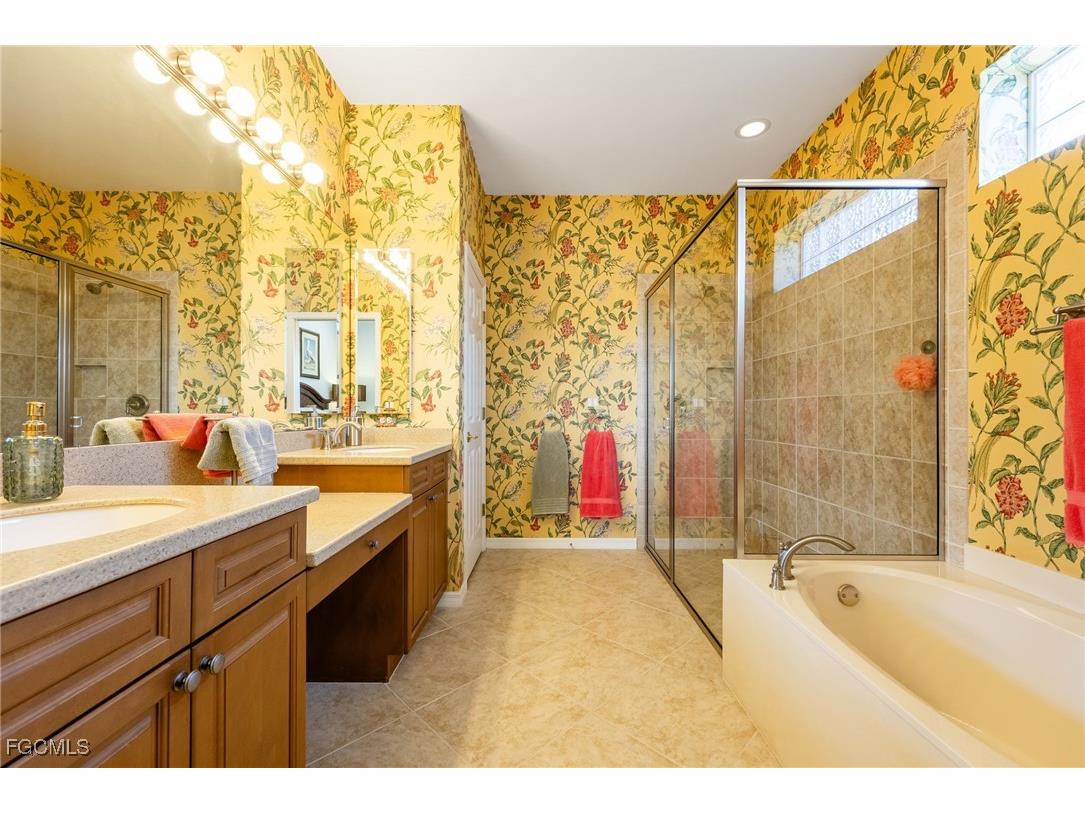 3216 Magnolia Landing Lane North Fort Myers FL 33917 2025023642 image27