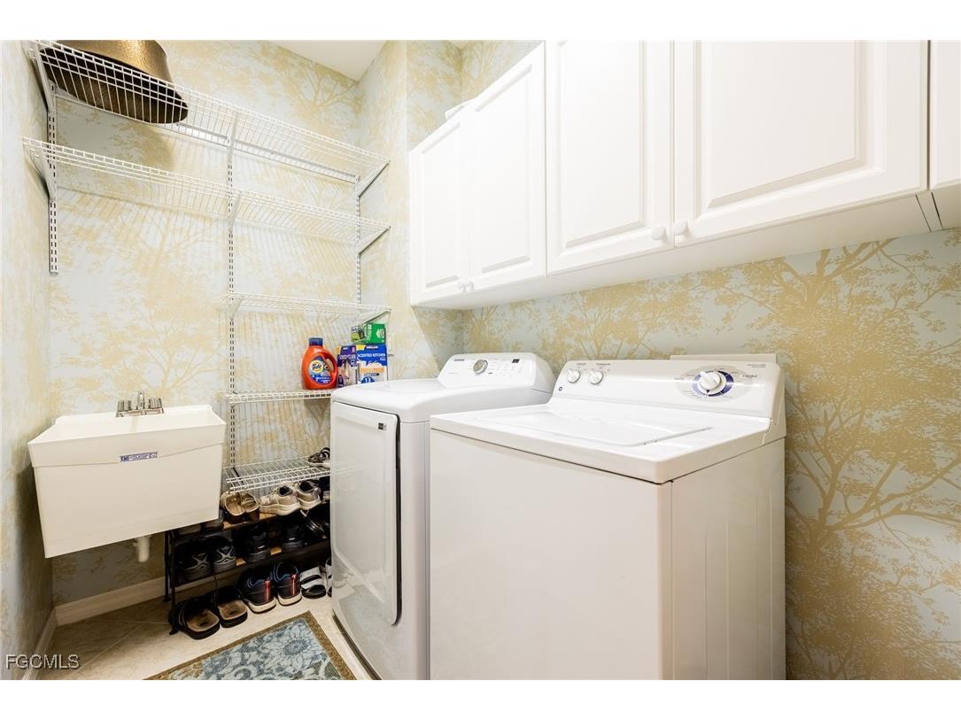 3216 Magnolia Landing Lane North Fort Myers FL 33917 2025023642 image31