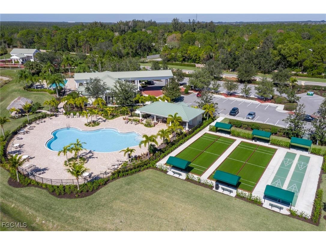 3216 Magnolia Landing Lane North Fort Myers FL 33917 2025023642 image39