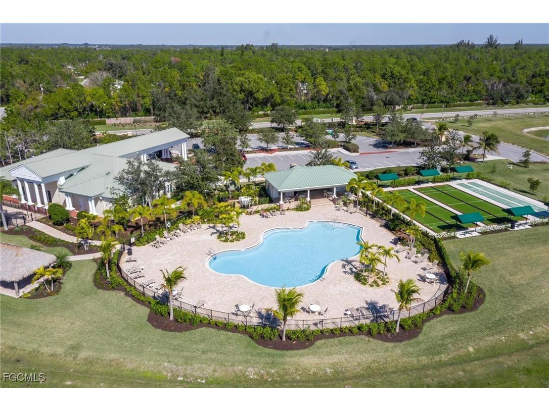 3216 Magnolia Landing Lane North Fort Myers FL 33917 2025023642 image40