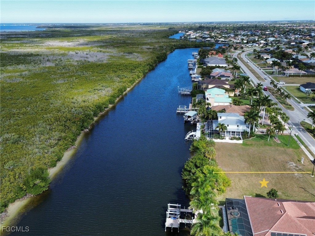 3216 Surfside Boulevard Cape Coral FL 33914 2026002320 image1