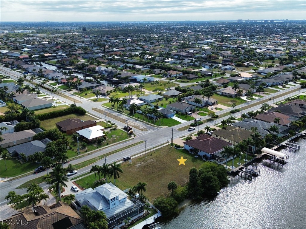3216 Surfside Boulevard Cape Coral FL 33914 2026002320 image9