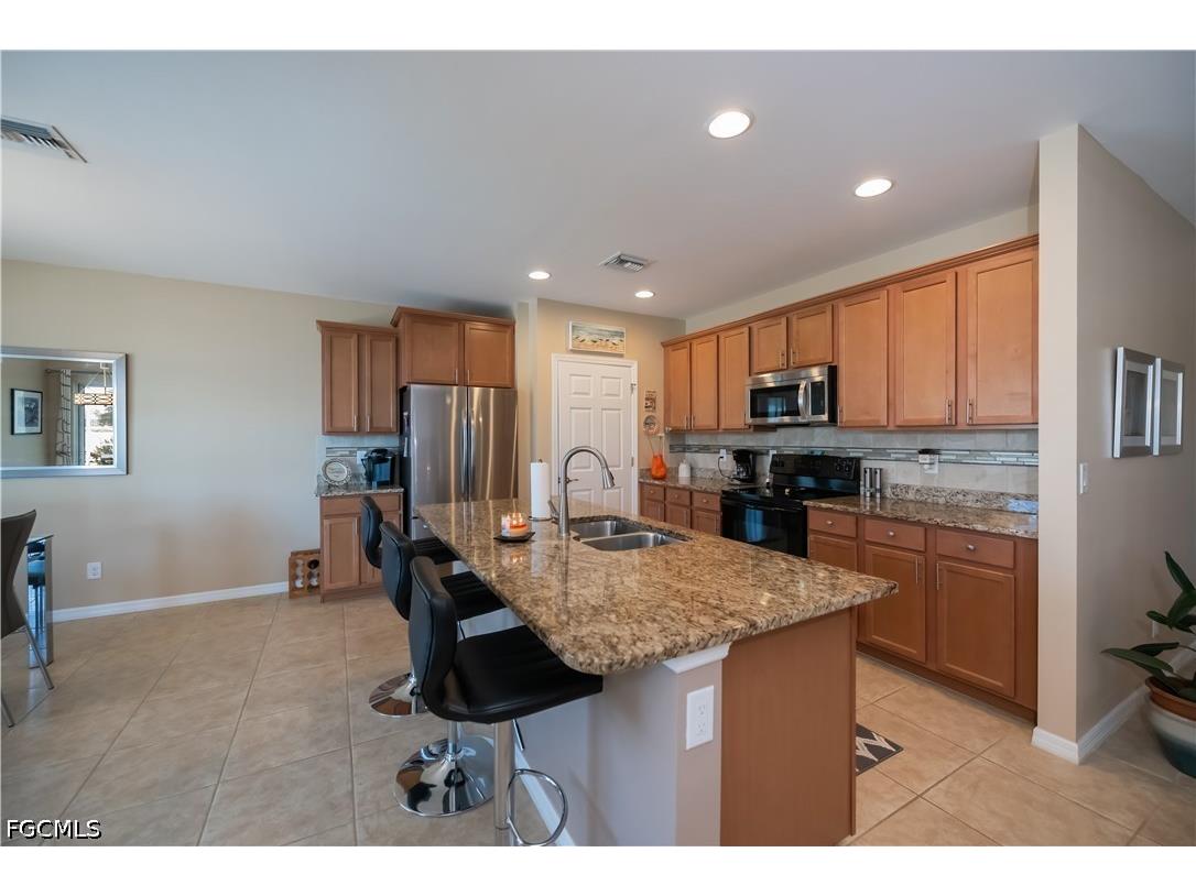 3217 Birch Tree Lane Alva FL 33920 2026027859 image9