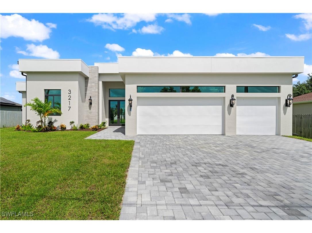 3217 NW 4th Place Cape Coral FL 33993 224052325 image1