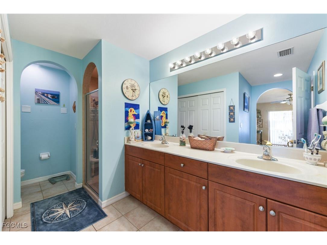 3217 SW 12th Avenue Cape Coral FL 33914 2025017829 image16