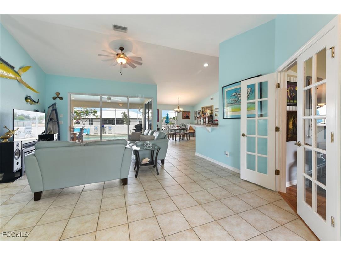 3217 SW 12th Avenue Cape Coral FL 33914 2025017829 image5