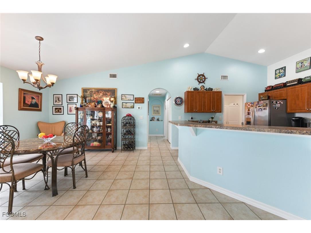 3217 SW 12th Avenue Cape Coral FL 33914 2025017829 image8
