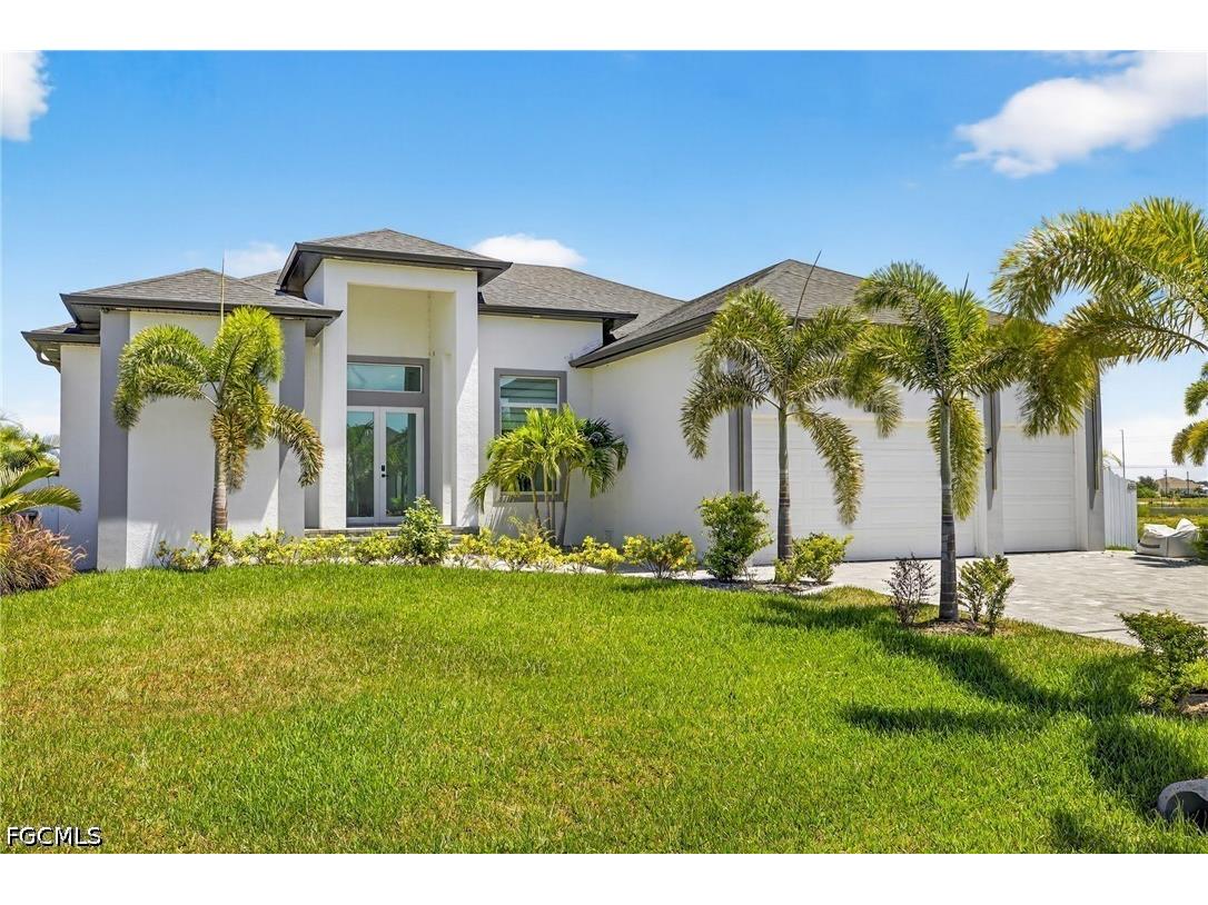 3217 SW 3rd Terrace Cape Coral FL 33991 2026027504 image1
