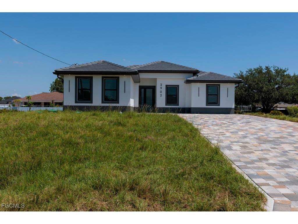 3218 4th Street SW Lehigh Acres FL 33976 2025012508 image1