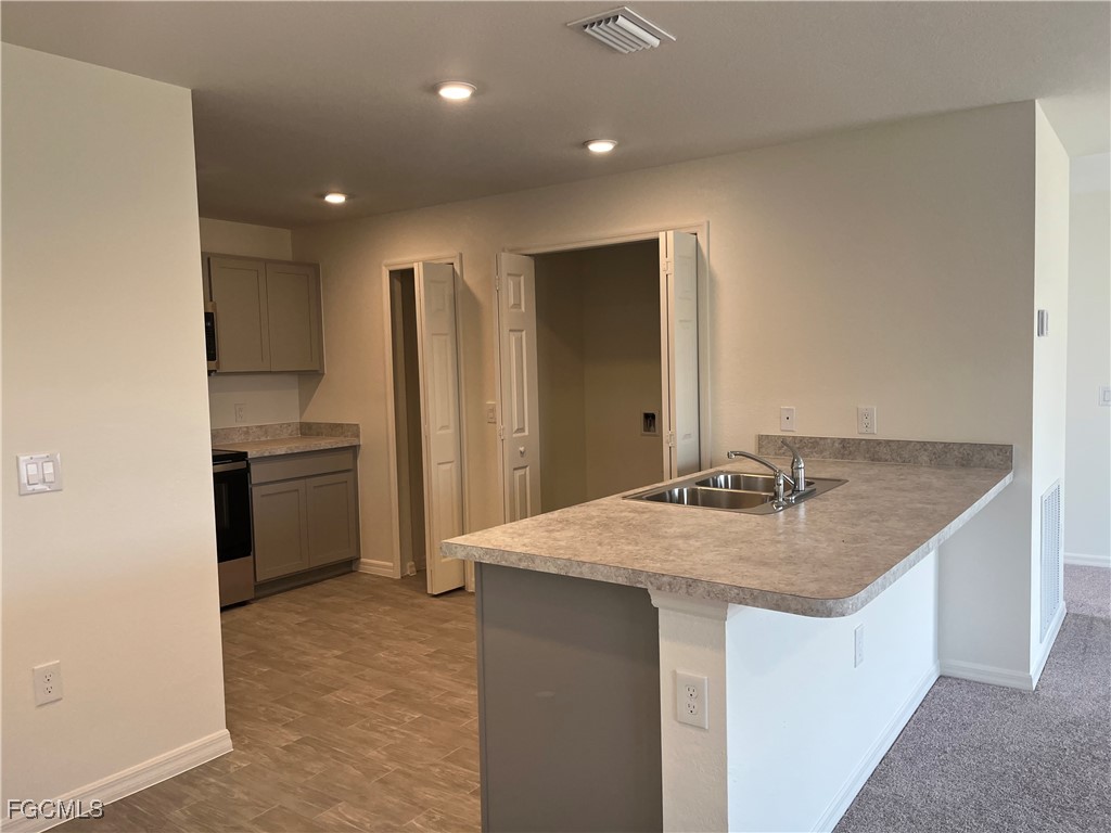 3218 NE 14th Place Cape Coral FL 33909 2025024269 image3