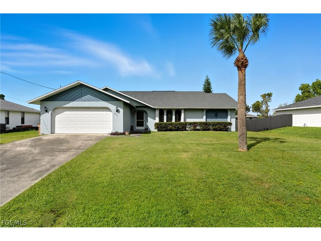 3218 Santa Barbara Boulevard N Cape Coral FL 33993 2026009079 image1