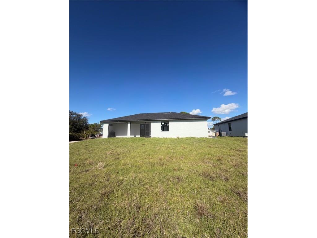3219 17th Street W Lehigh Acres FL 33971 2025026396 image6
