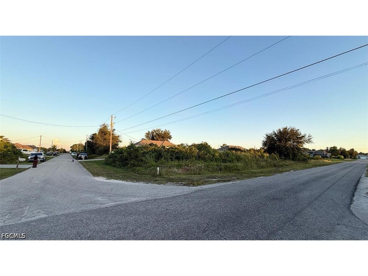3219 37th Street SW Lehigh Acres FL 33976 2026026165 image3
