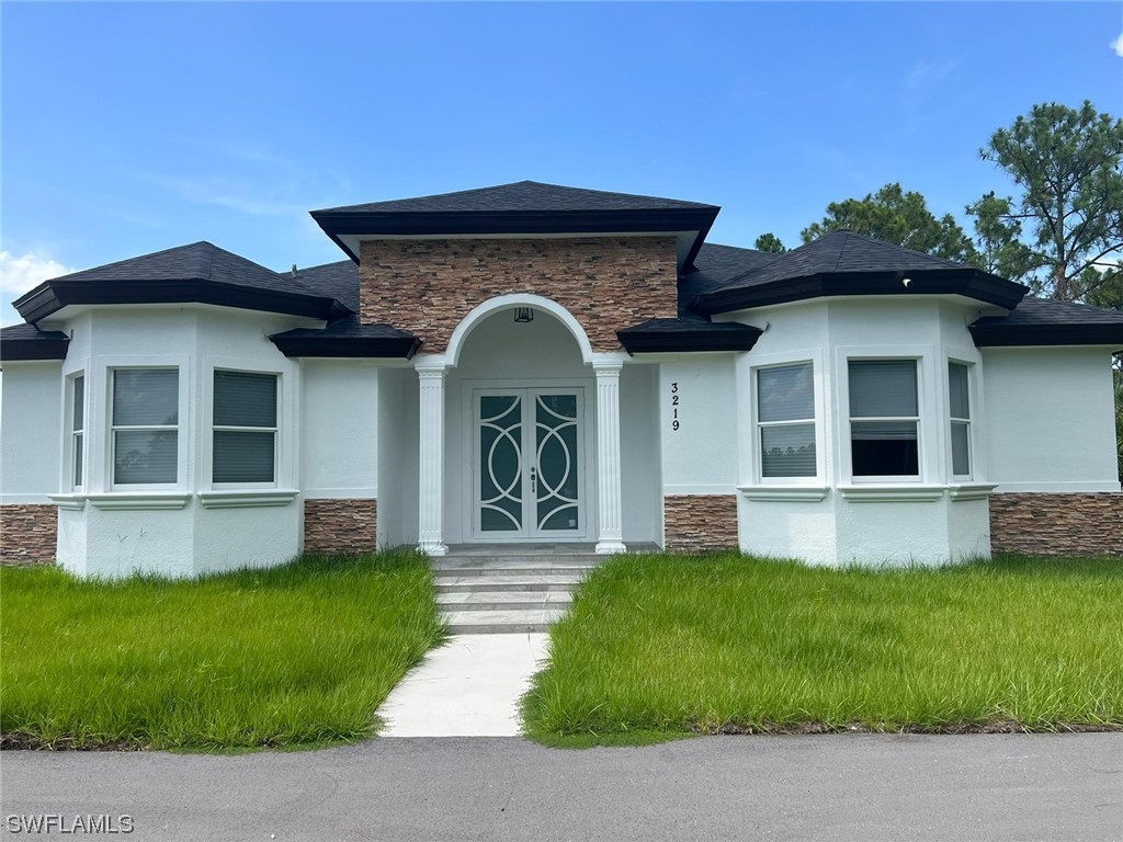 3219 64th Avenue NE Naples FL 34120 223036278 image1