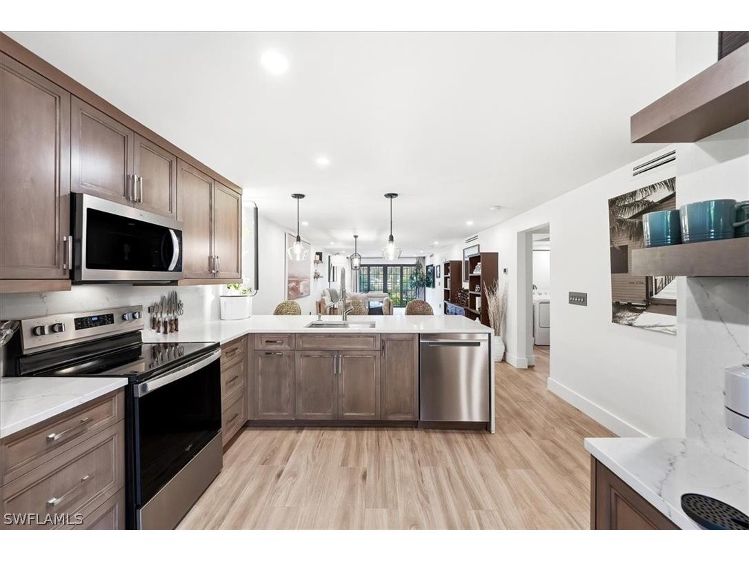 3219 Horse Carriage Way #303 Naples FL 34105 226008012 image3