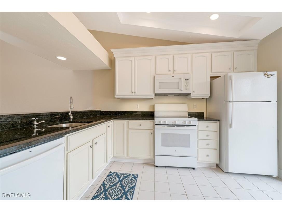 3219 Horse Carriage Way #306 Naples FL 34105 225010236 image6