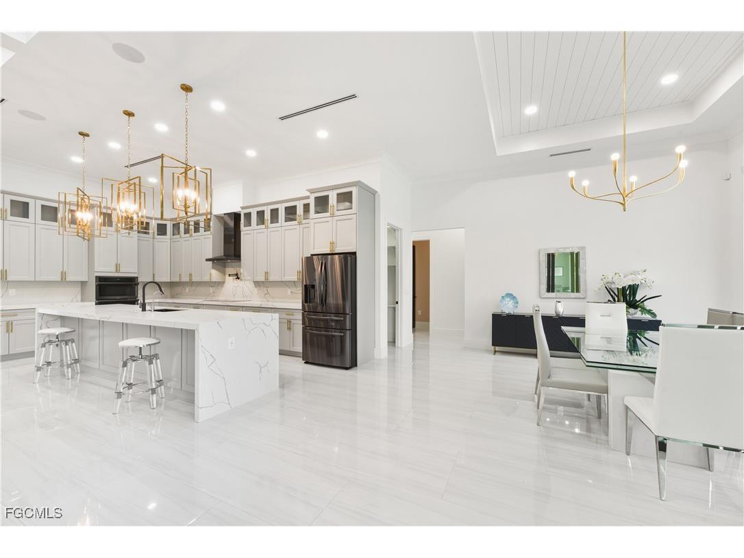 3219 White Boulevard Naples FL 34117 2025016096 image14