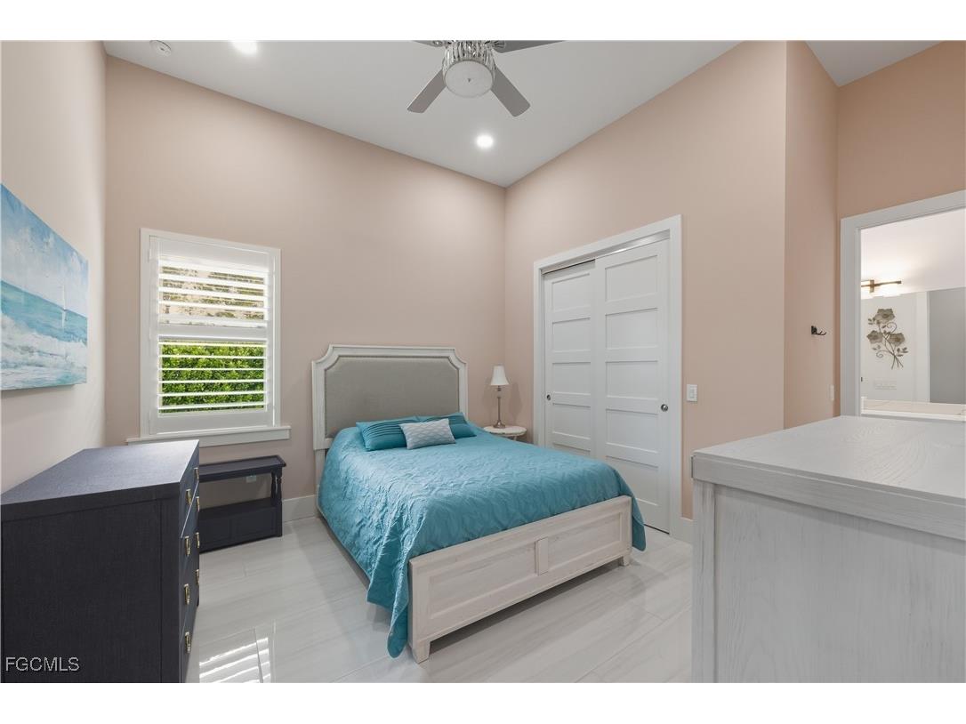 3219 White Boulevard Naples FL 34117 2025016096 image26