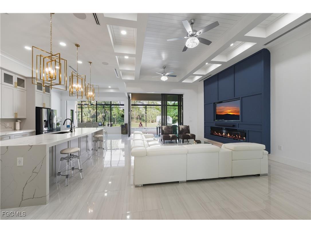 3219 White Boulevard Naples FL 34117 2025016096 image8