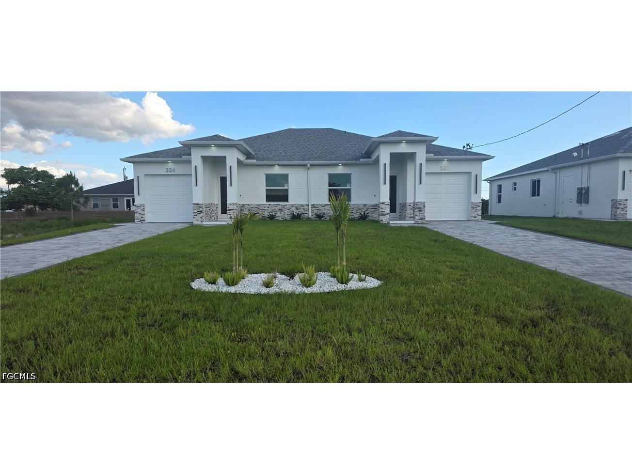 322/324 Poplar Street Lehigh Acres FL 33974 2026018911 image1