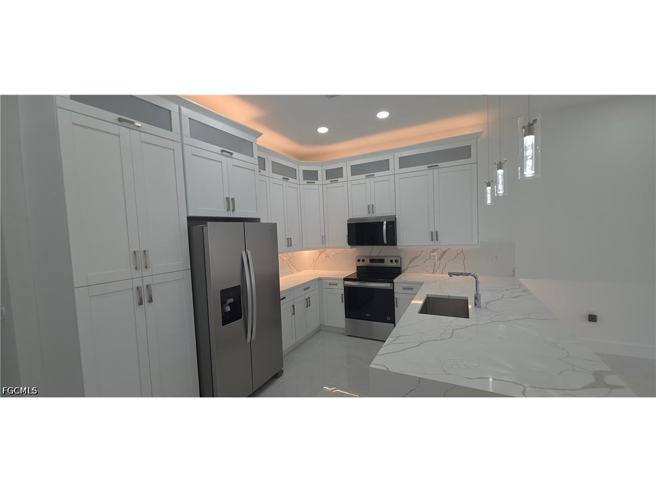 322/324 Poplar Street Lehigh Acres FL 33974 2026018911 image5