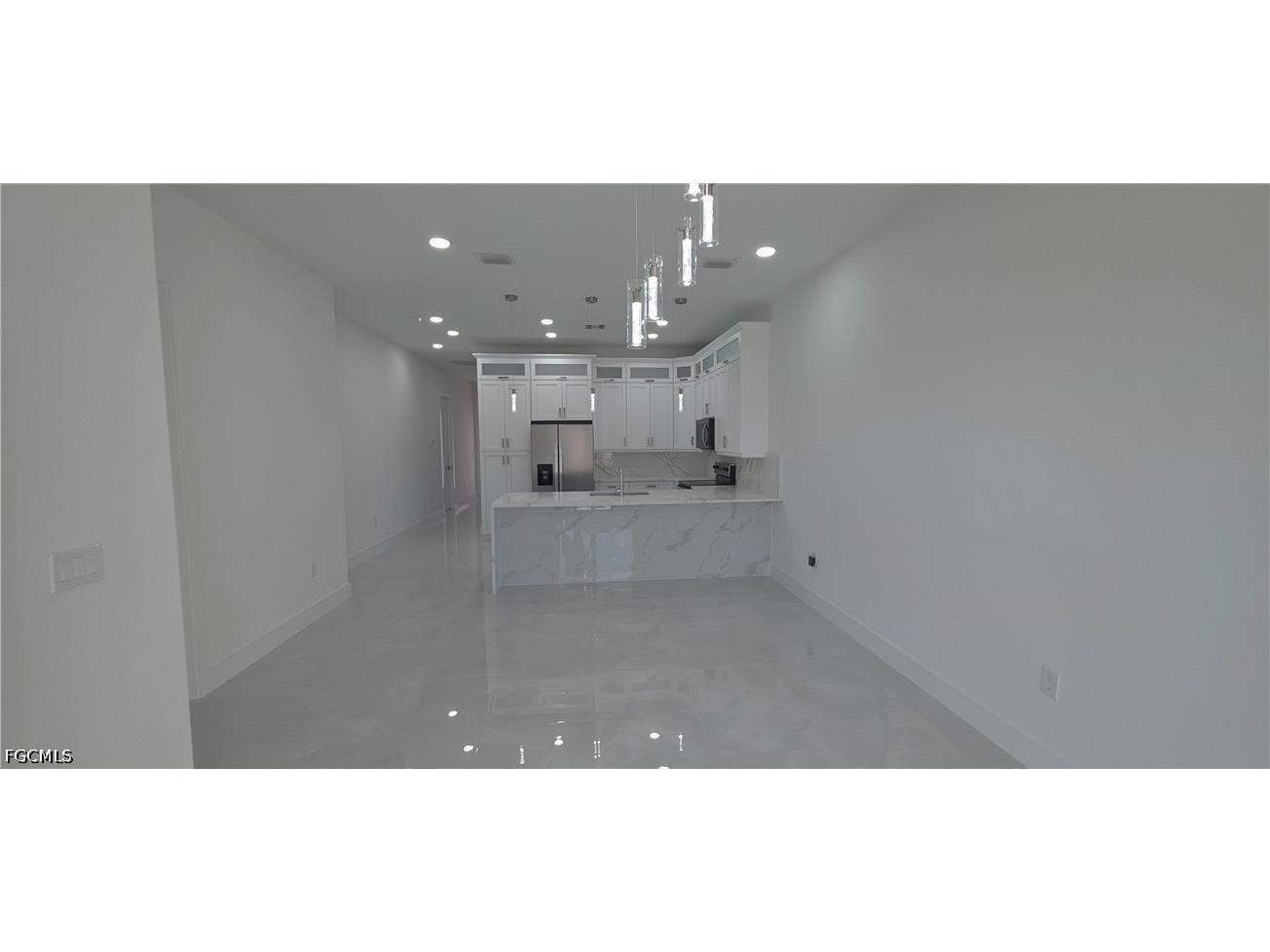 322/324 Poplar Street Lehigh Acres FL 33974 2026018911 image7