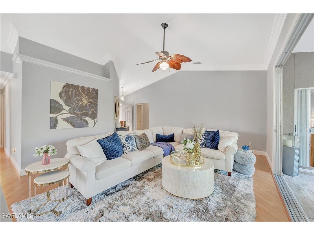 322 Emerald Bay Circle #X7 Naples FL 34110 225004759 image1