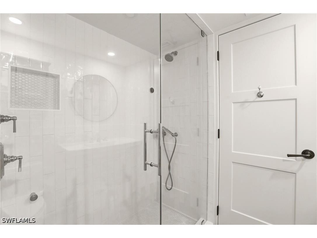 322 Harbour Drive #302D Naples FL 34103 226013641 image25