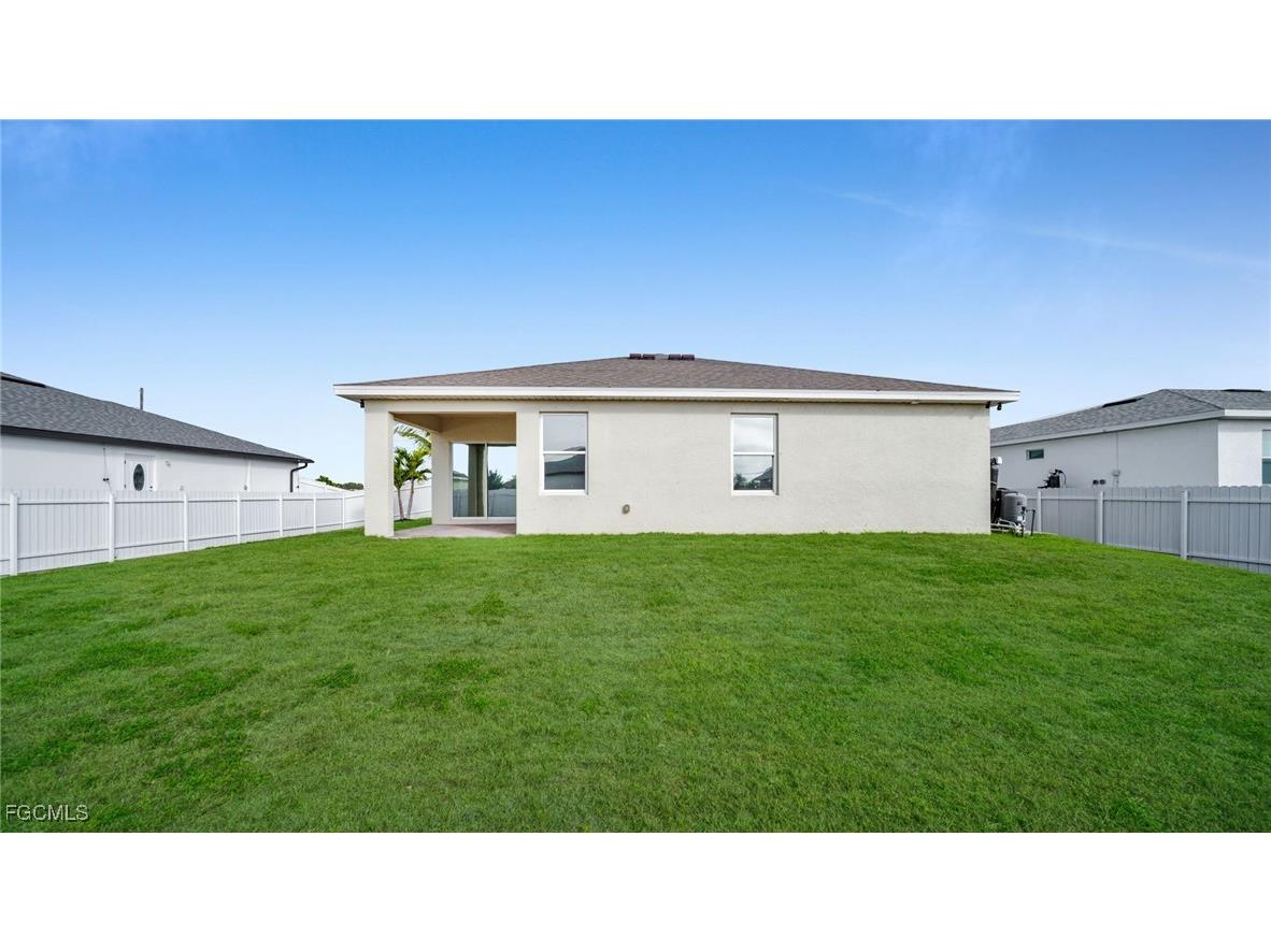 322 NE 20th Terrace Cape Coral FL 33909 2025013211 image13