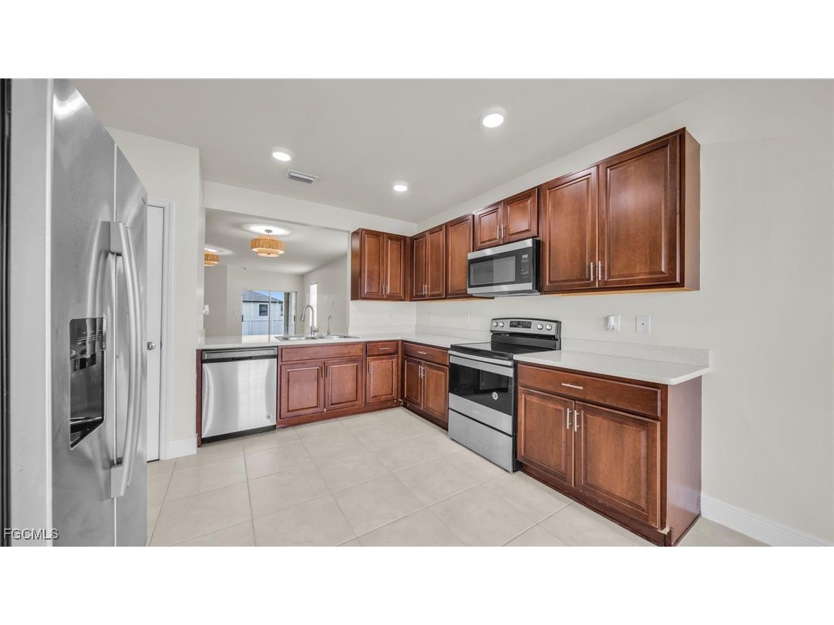 322 NE 20th Terrace Cape Coral FL 33909 2025013211 image5