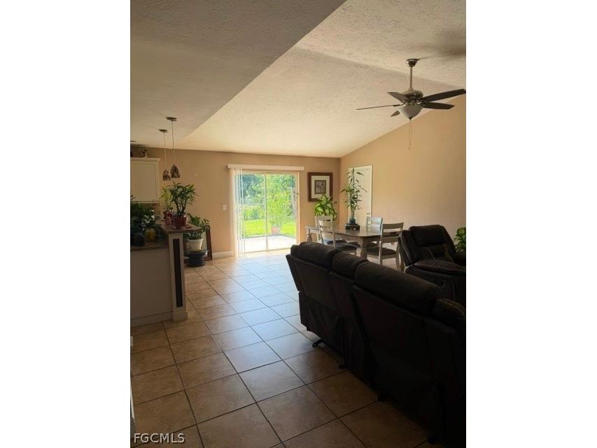 322 SE 46th Lane Cape Coral FL 33904 2026008744 image9