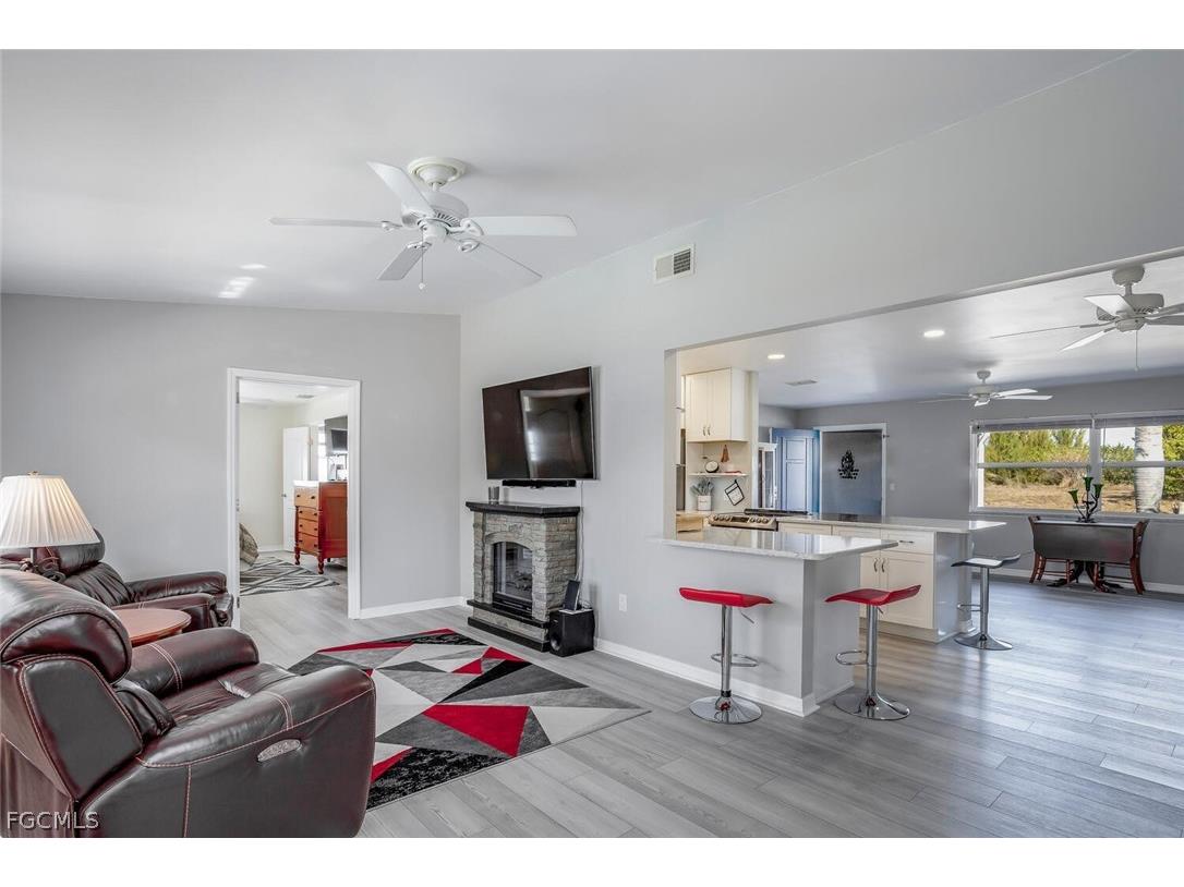 322 SW 28th Terrace Cape Coral FL 33914 2026008701 image11