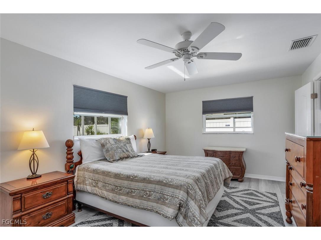 322 SW 28th Terrace Cape Coral FL 33914 2026008701 image13