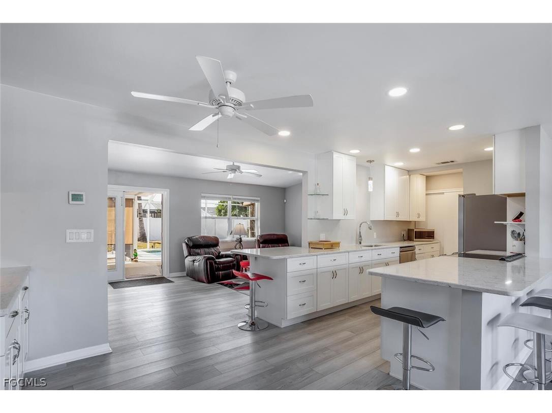 322 SW 28th Terrace Cape Coral FL 33914 2026008701 image7