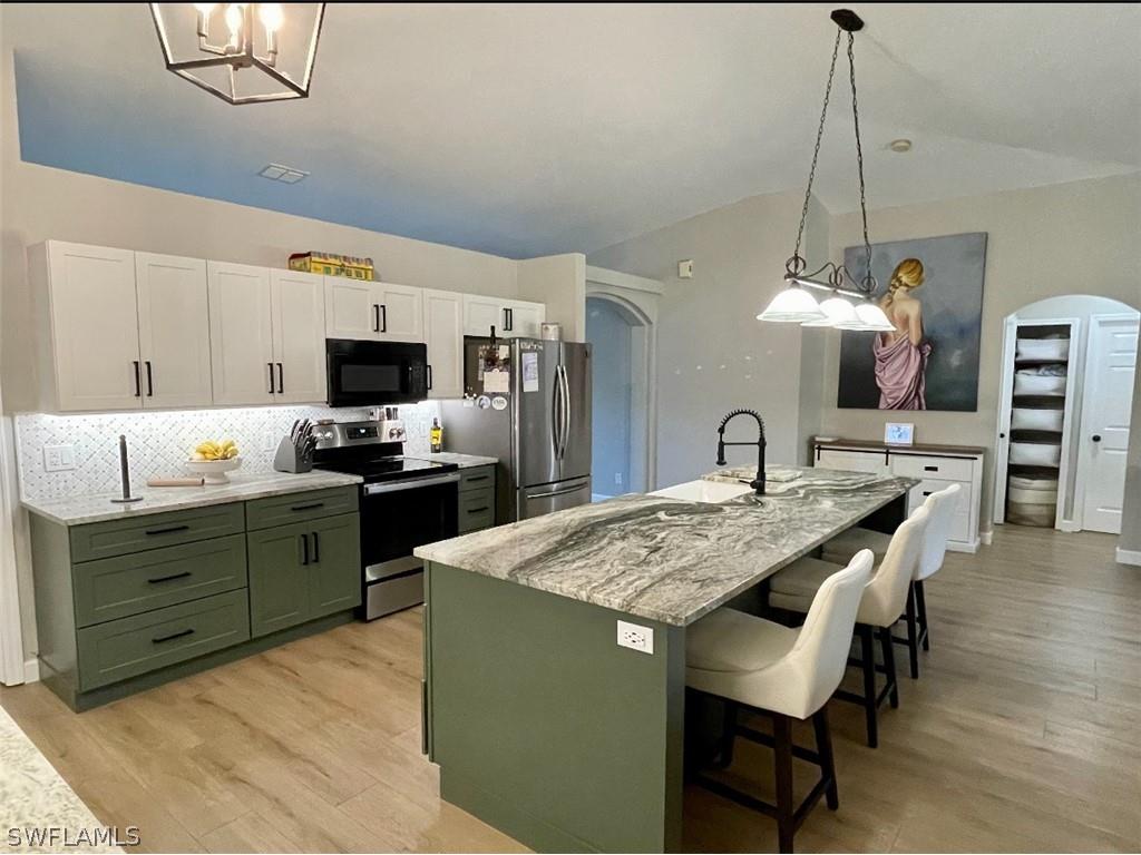 3220 24th Avenue NE Naples FL 34120 224044487 image1