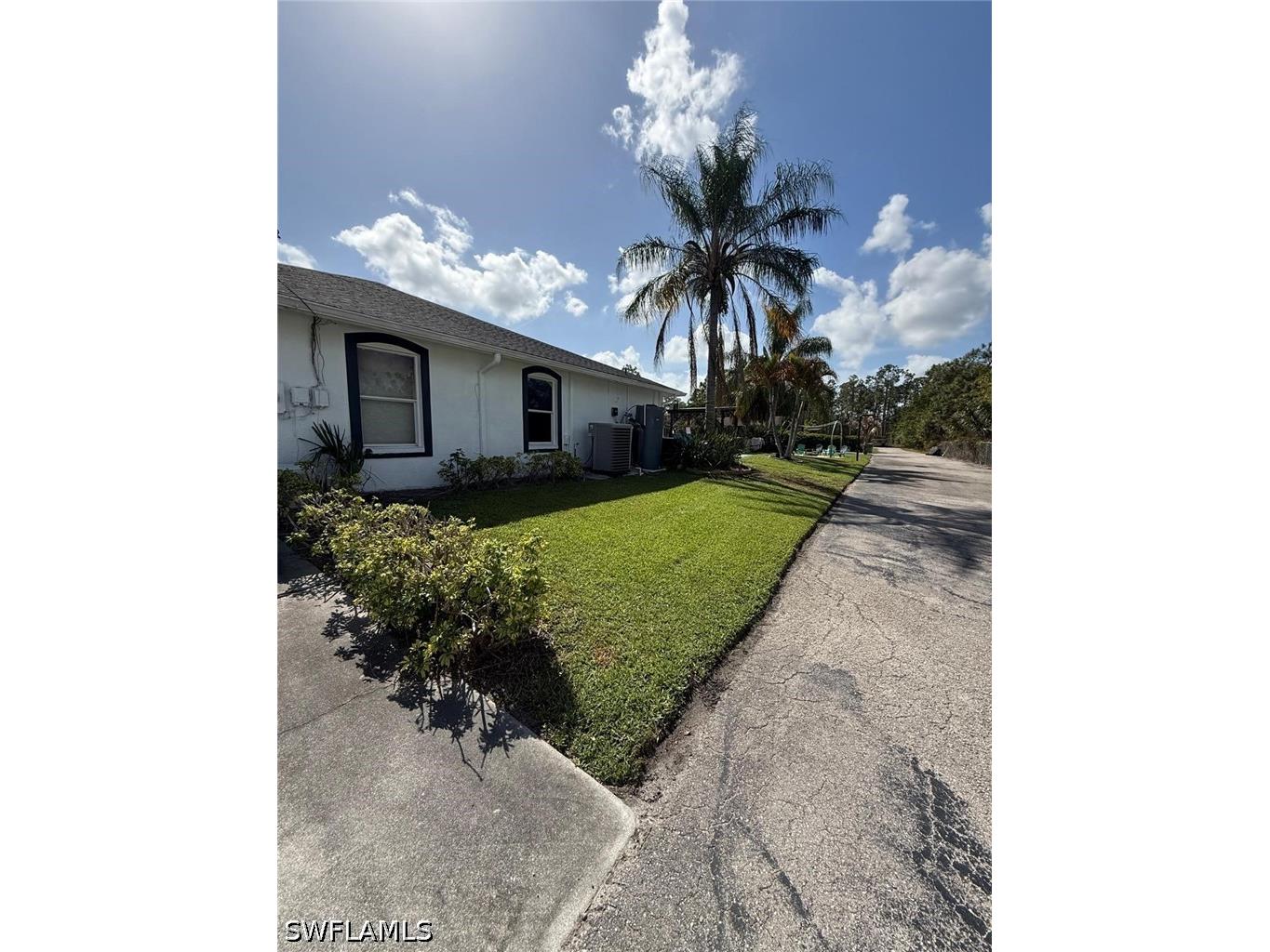 3220 29th Avenue NE Naples FL 34120 226014507 image6