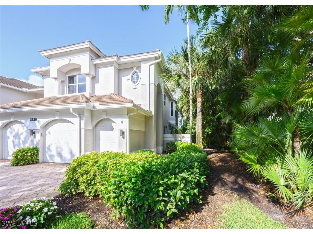 3220 Hamlet Drive #10-4 Naples FL 34105 224025697 image1