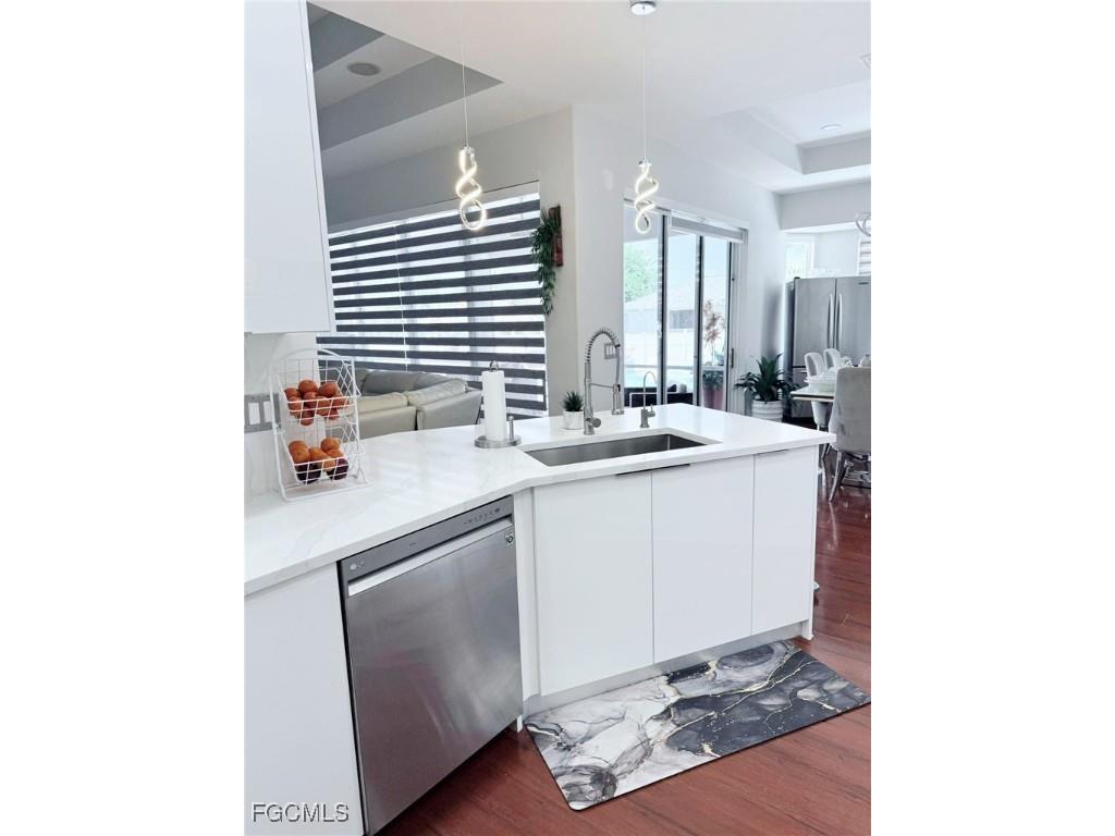 3220 NW Juanita Place Cape Coral FL 33993 2025008375 image12